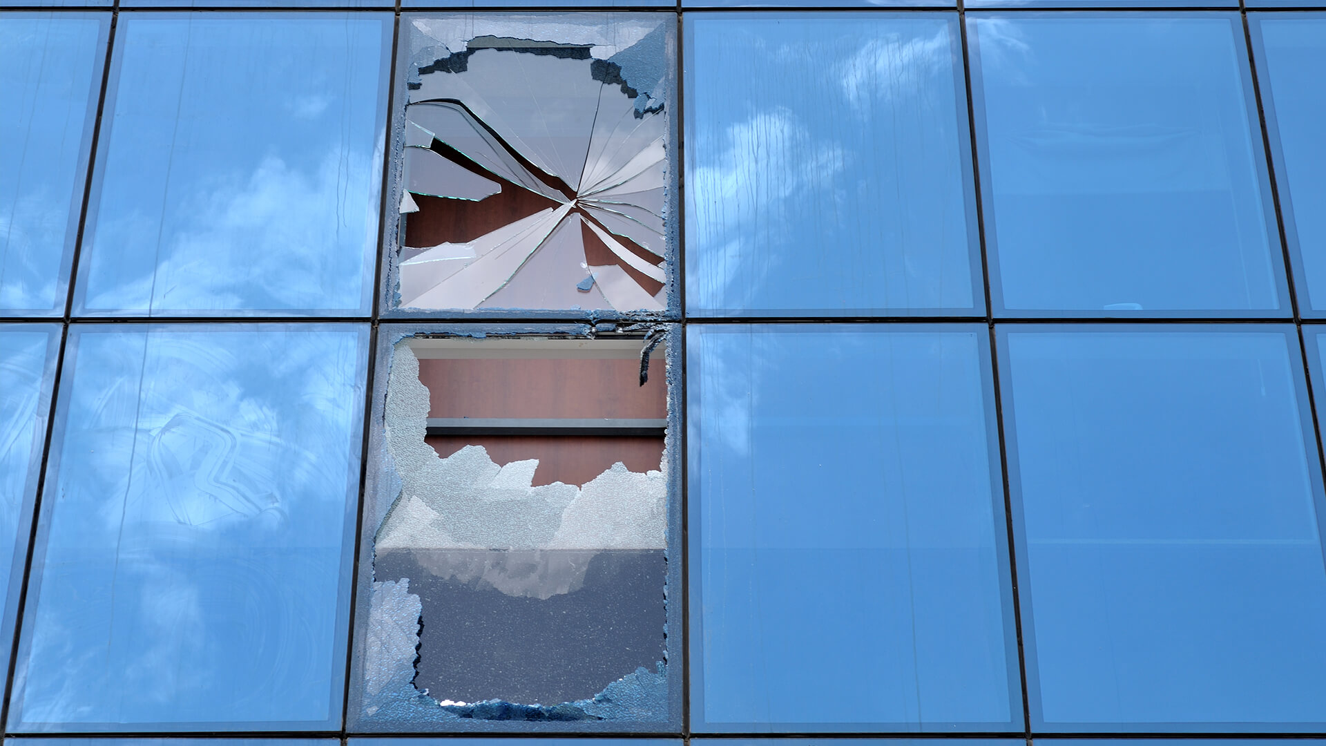 AKSAN Cam Cephe Tamir