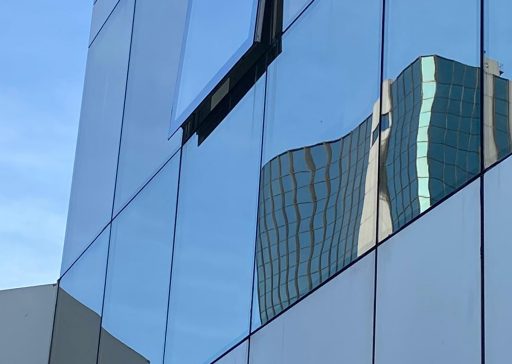 Sabit Camların Açılır Hale Getirilmesi - Havasız Alanların Çözüm Mimarisi